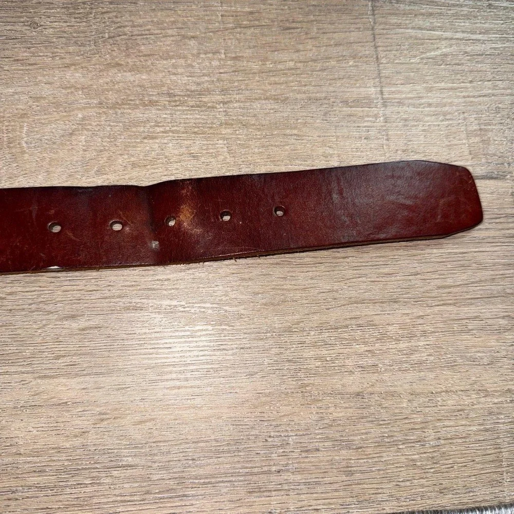 Vintage men's Fossil Leather Belt 34
